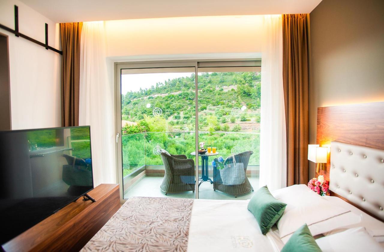 Acrotel Athena Pallas 5* Elia Nikitis